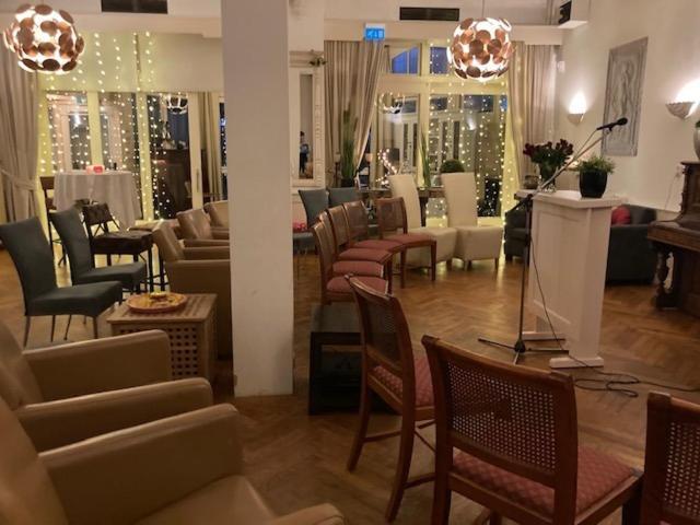 Bed and Breakfast Bbdestaete Рурмонд Экстерьер фото
