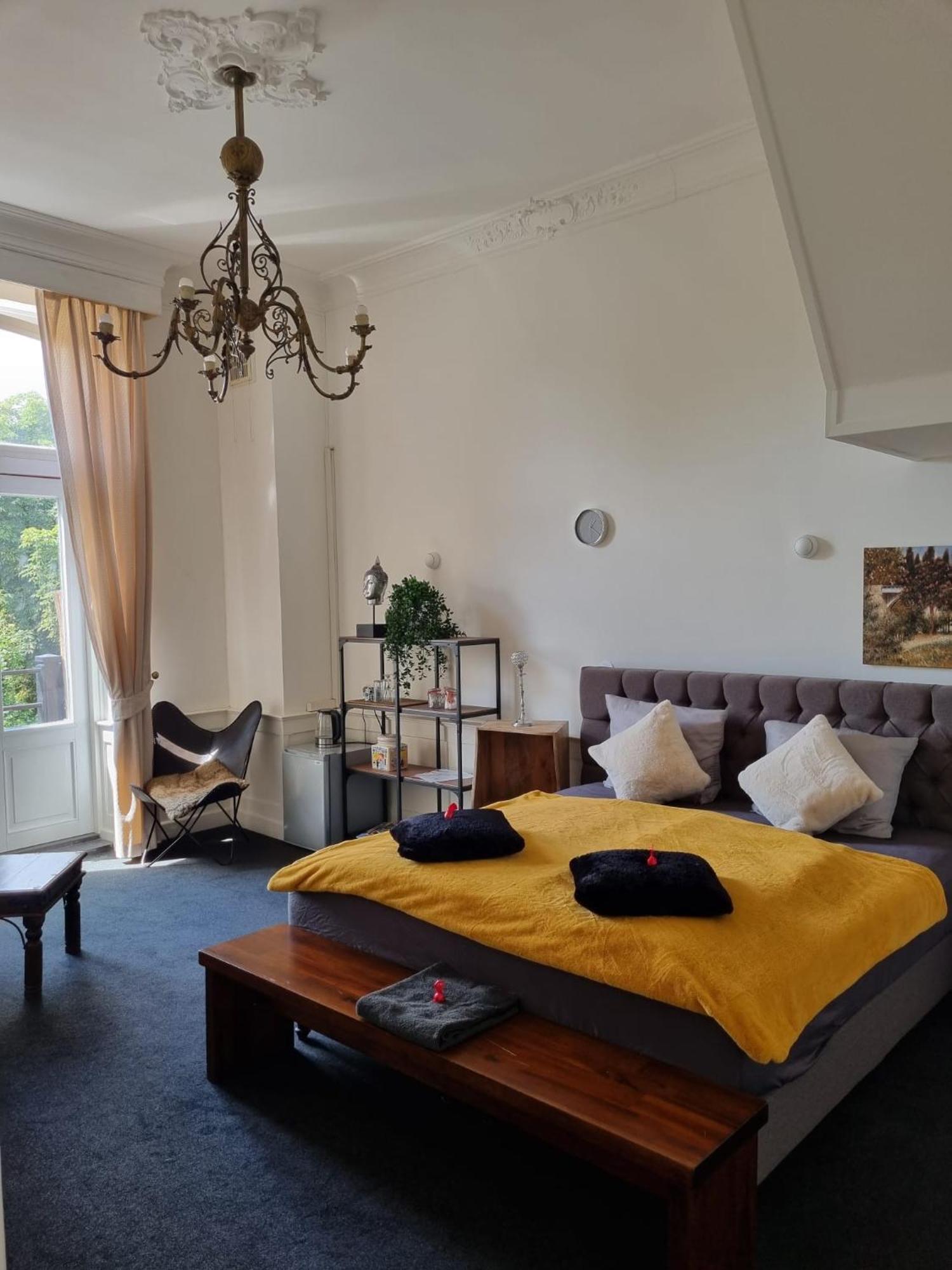 Bed and Breakfast Bbdestaete Рурмонд Экстерьер фото